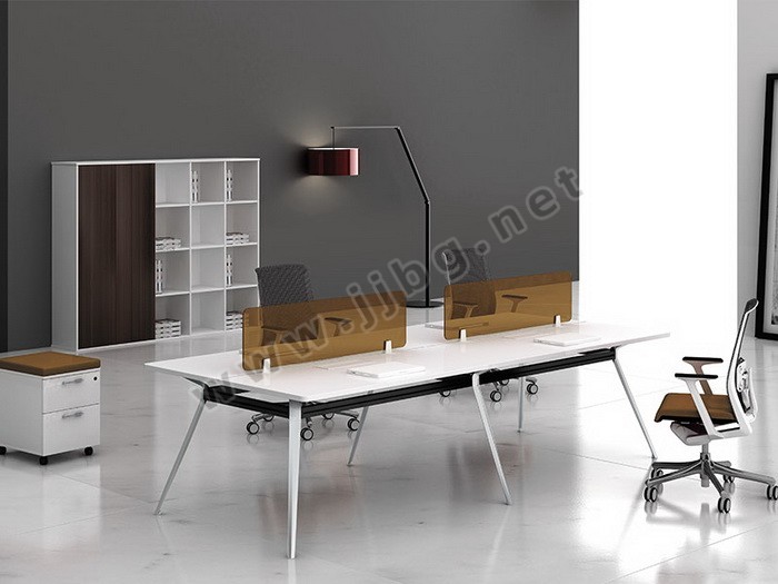 點擊查看商品:屏風桌